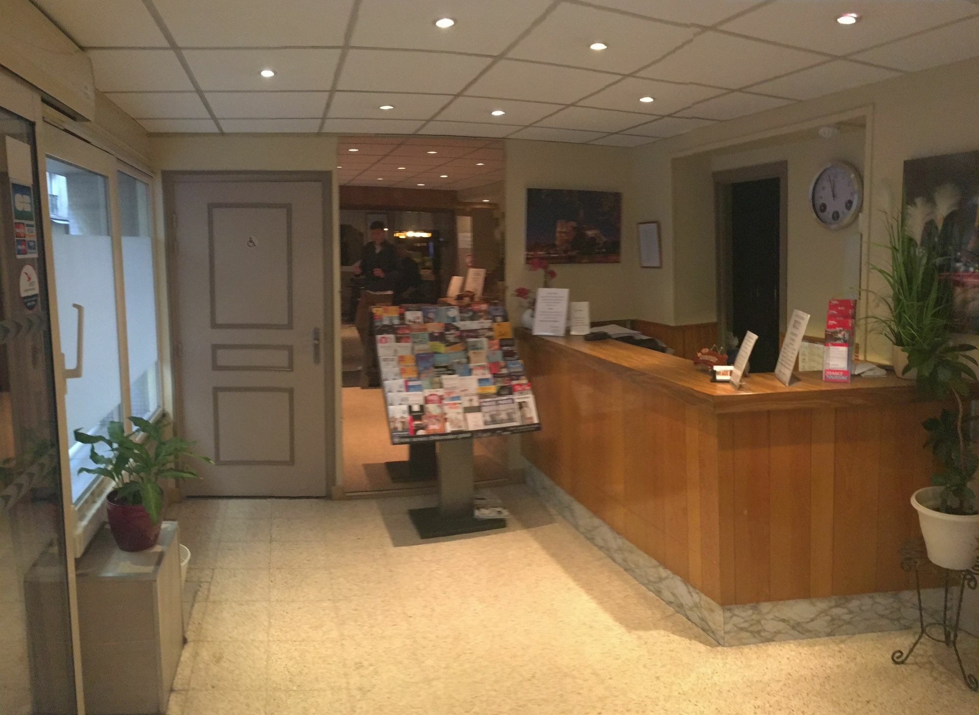 Hotel Jarry Confort Paris Exteriör bild